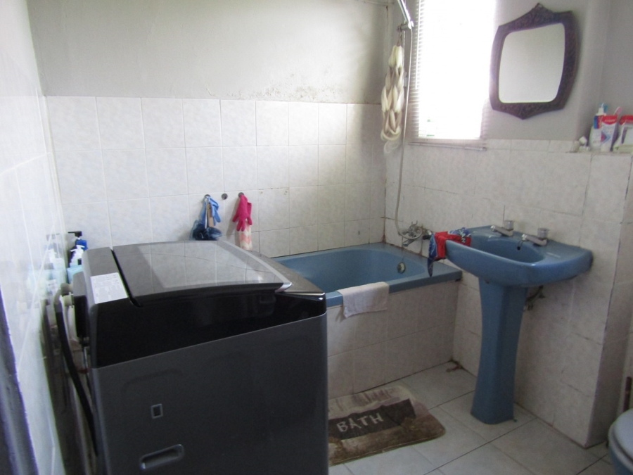 3 Bedroom Property for Sale in Humansdorp Eastern Cape